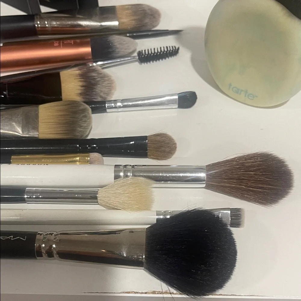 14 item brush bundle MAC, Morphe, Tarte etc - Picture 4 of 7